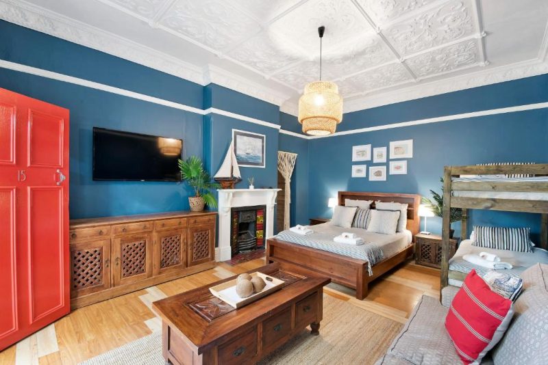 Discover Manly Waves Studios & Apartments, a Aparthotel in Manly, Greater Sydney, offering a places to stay with pets for